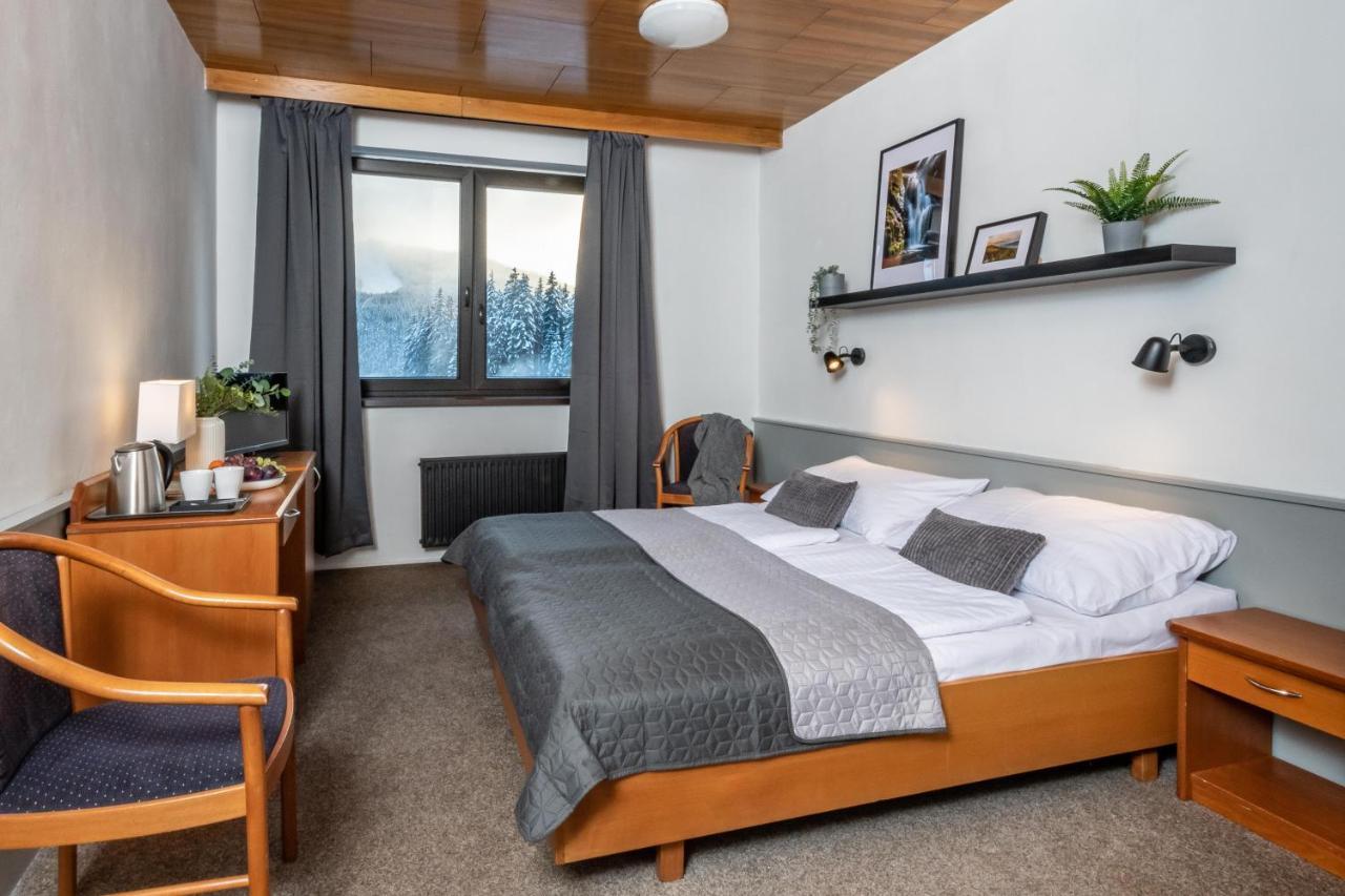 Wellness Hotel Sedy Vlk Harrachov Ngoại thất bức ảnh
