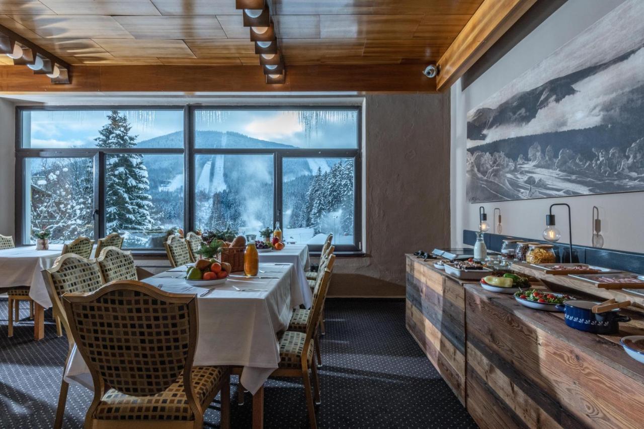 Wellness Hotel Sedy Vlk Harrachov Ngoại thất bức ảnh