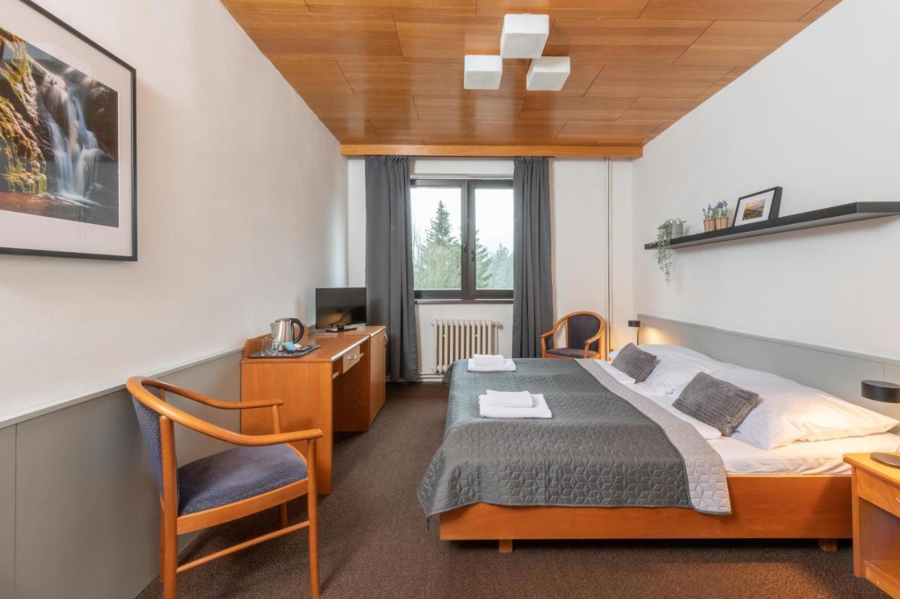 Wellness Hotel Sedy Vlk Harrachov Ngoại thất bức ảnh