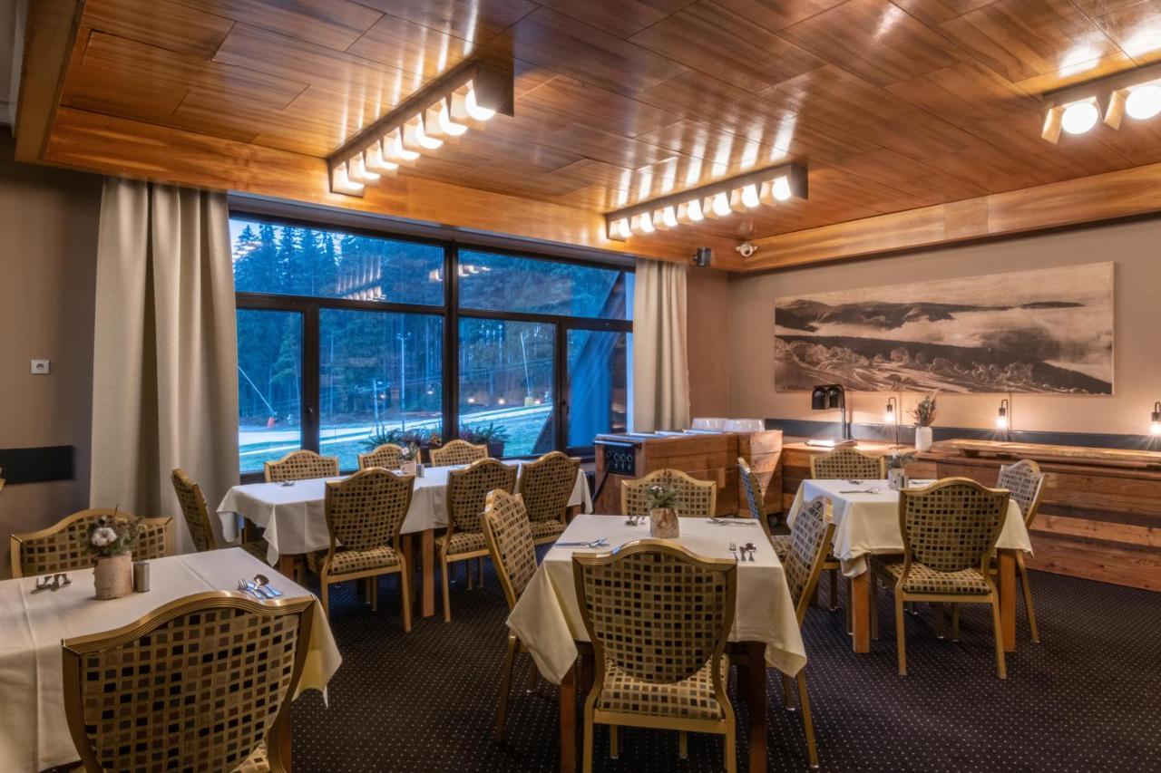 Wellness Hotel Sedy Vlk Harrachov Ngoại thất bức ảnh