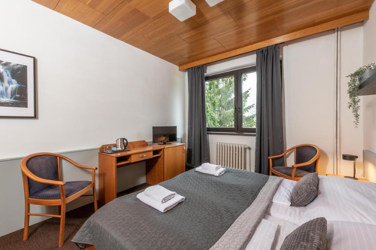 Wellness Hotel Sedy Vlk Harrachov Ngoại thất bức ảnh