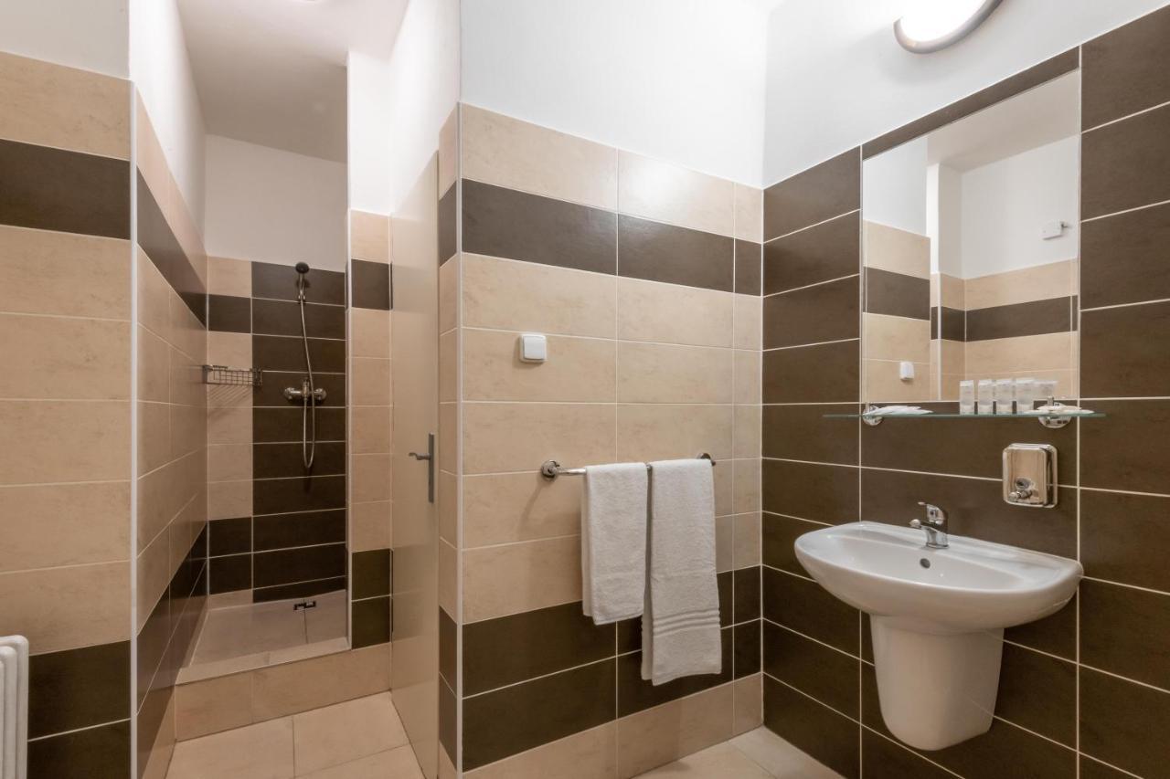 Wellness Hotel Sedy Vlk Harrachov Ngoại thất bức ảnh